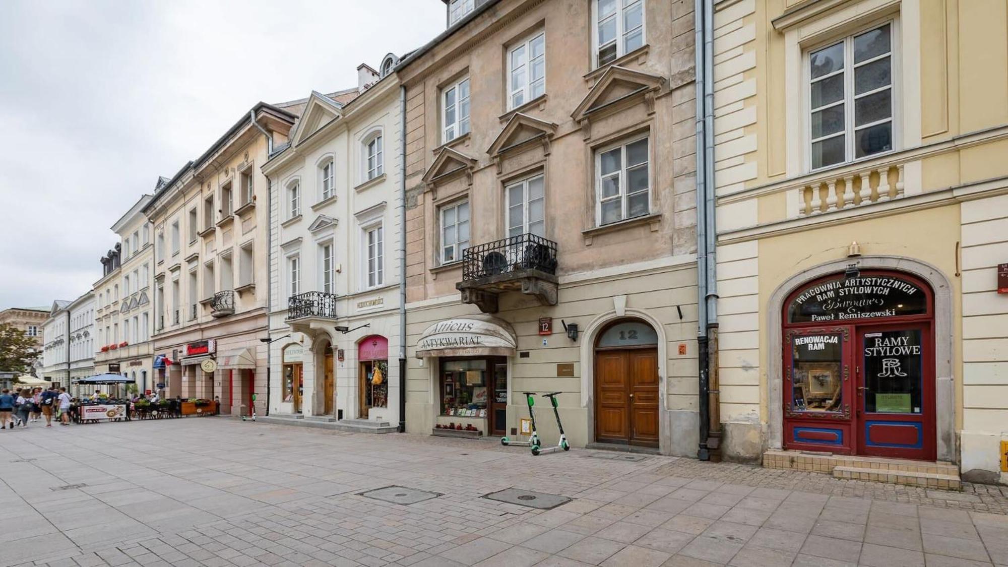 Rent Like Home - Krakowskie Przedmiescie 12 Warsaw Luaran gambar